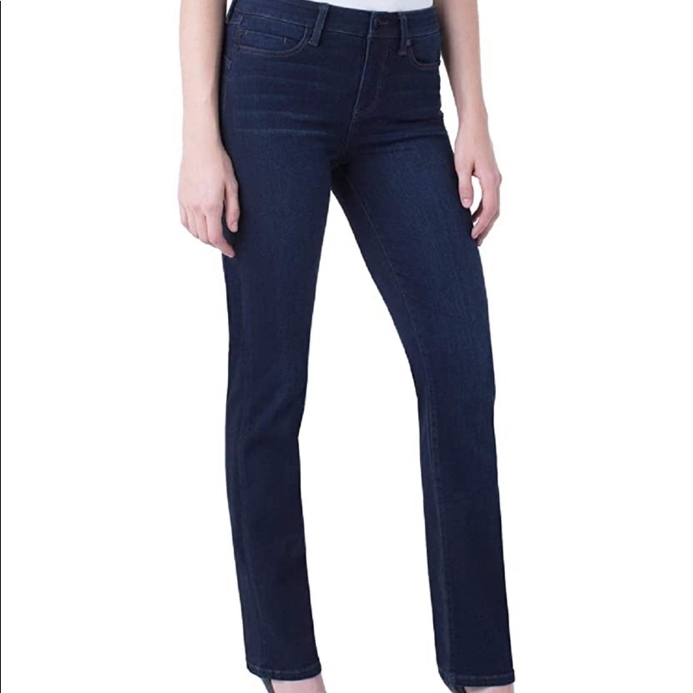 NWT Liverpool hugger straight jeans size 28/6